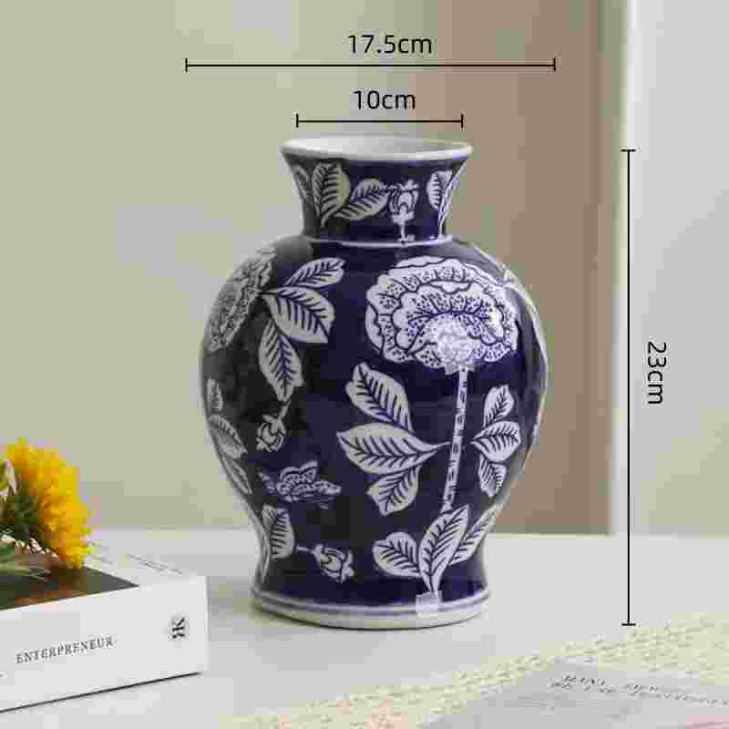 Blue and White Porcelain Chinese Vintage Vase Ceramic Handicraft Porcelain Bottle Flower Vase Home Decoration Accessories