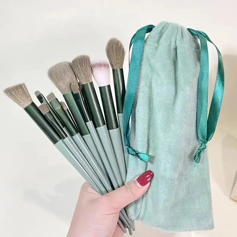 Professional Soft Fluffy Makeup Brush Set for Foundation & Blending