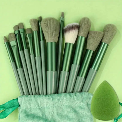 Professional Soft Fluffy Makeup Brush Set for Foundation & Blending